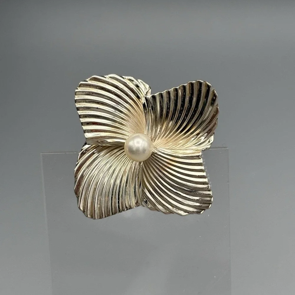 Vintage Sterling Silver 925 Brooch Pin with Cultured Pearl Flower Fluted MCM